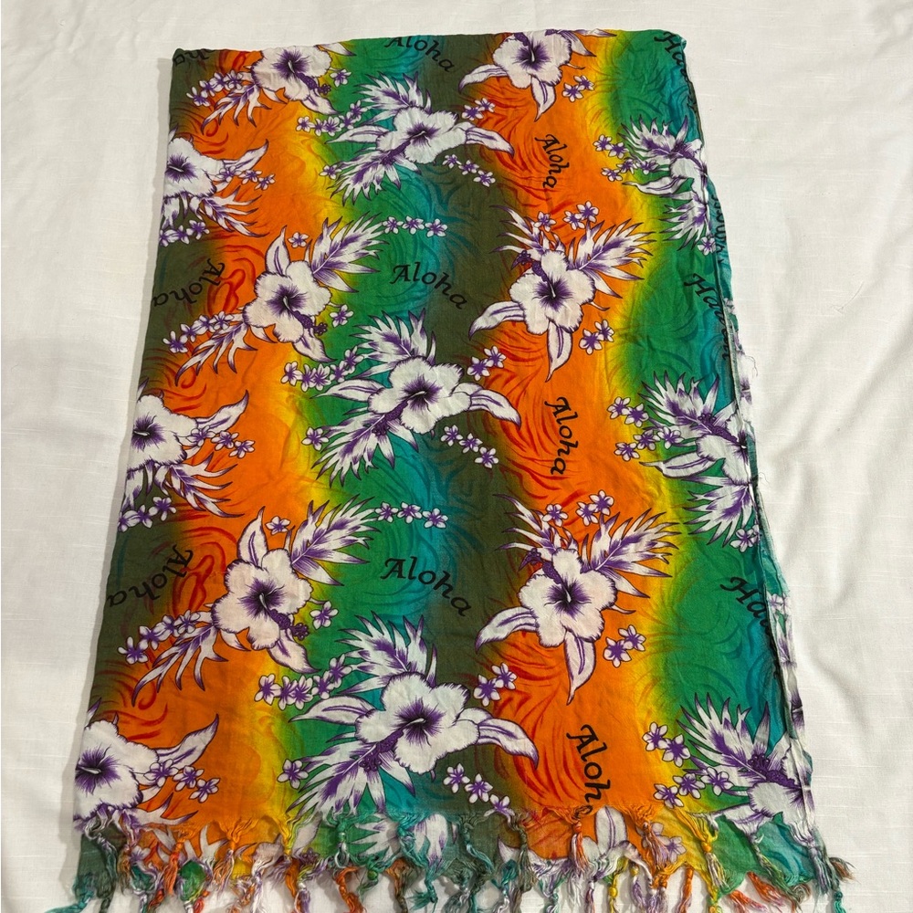 Unity Trading -Beautiful and tropical Sarong with Fringed Edge
